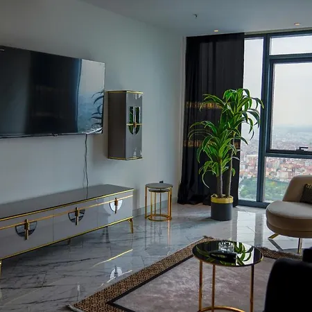 Apartamento Live Lavishly Rent A Luxury With Top-notch Amenities In The 40+f