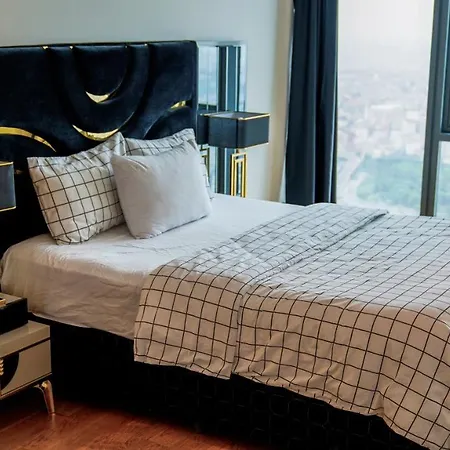 Live Lavishly Rent A Luxury With Top-notch Amenities In The 40+f Apartamento *