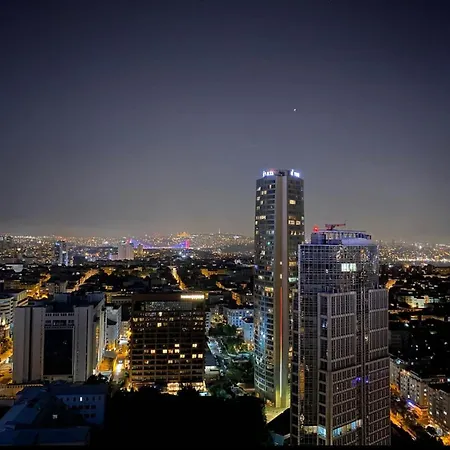 Live Lavishly Rent A Luxury With Top-notch Amenities In The 40+f Istambul