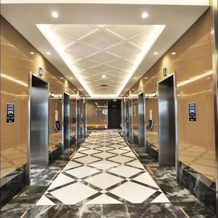 Live Lavishly Rent A Luxury With Top-notch Amenities In The 40+f